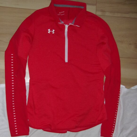 under armour Size extra small loose womans athletic long sleeved tee shirt t red - Picture 1 of 4